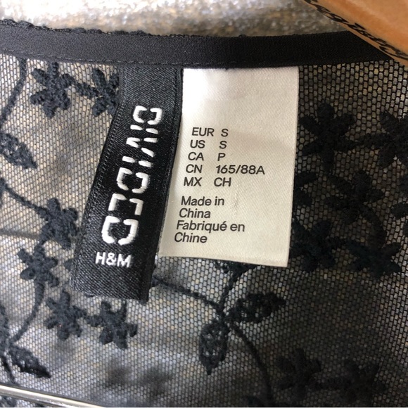 H&M black embroidered fringe poncho wrap - Picture 3 of 3